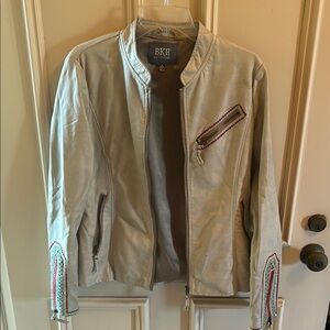 BKE Cream Lightweight Shirt Jacket with Stand-Up Collar